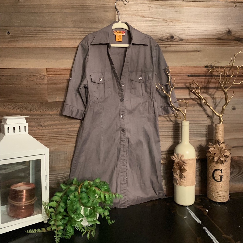 Khaki/army green girls size 8 shirt dress.